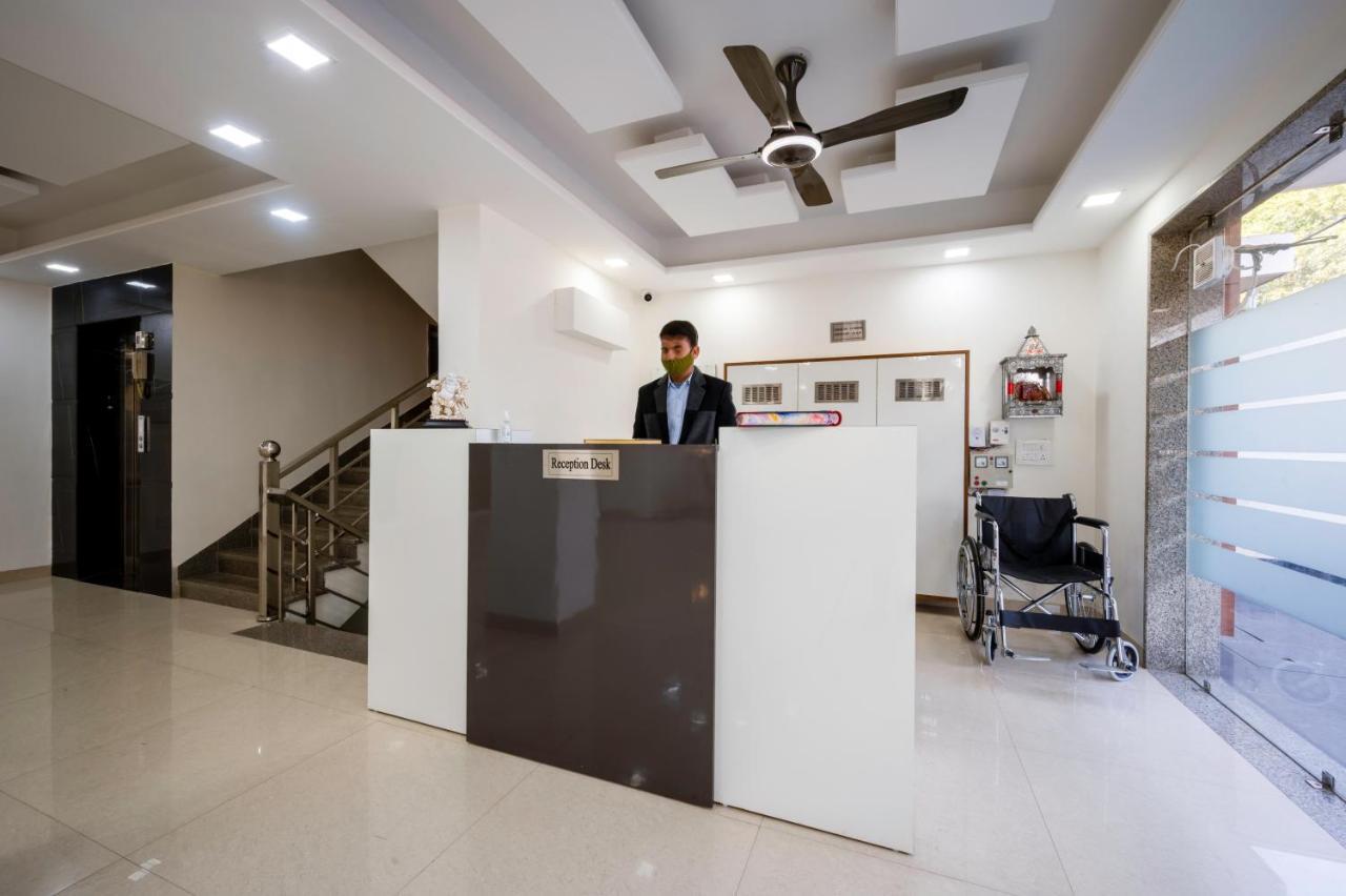 The Palms Inn I Near Medanta Medicity I Sec-38 Gurgaon Exterior foto