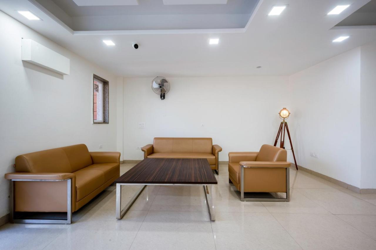 The Palms Inn I Near Medanta Medicity I Sec-38 Gurgaon Exterior foto