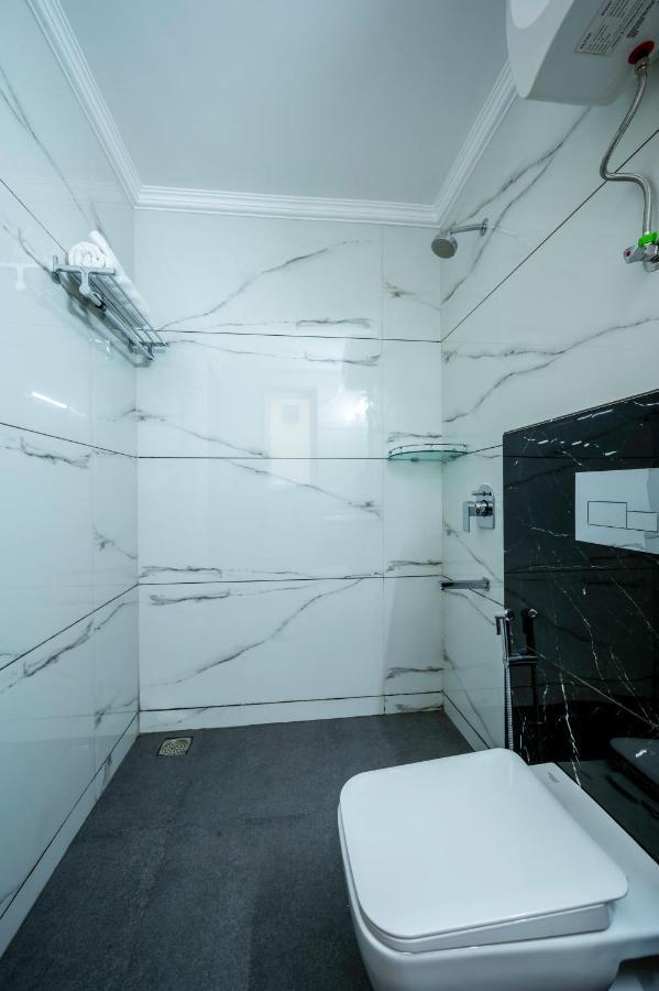 The Palms Inn I Near Medanta Medicity I Sec-38 Gurgaon Exterior foto