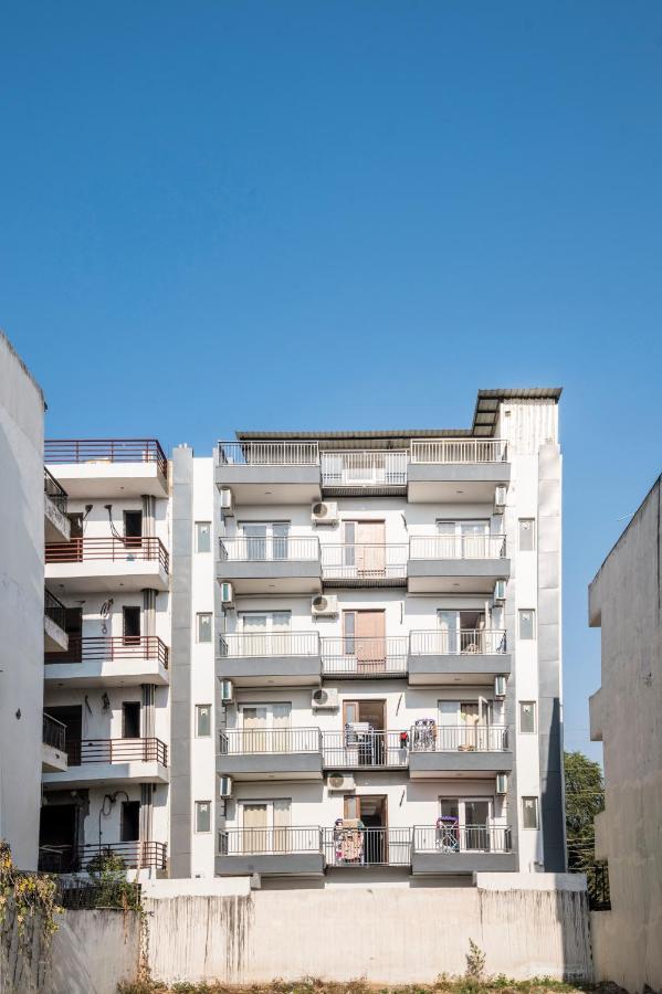The Palms Inn I Near Medanta Medicity I Sec-38 Gurgaon Exterior foto